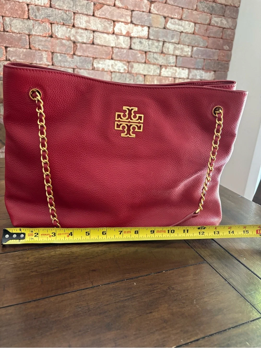 Tory Burch Red Leather Shoulder Bag with Gold Chain Detail